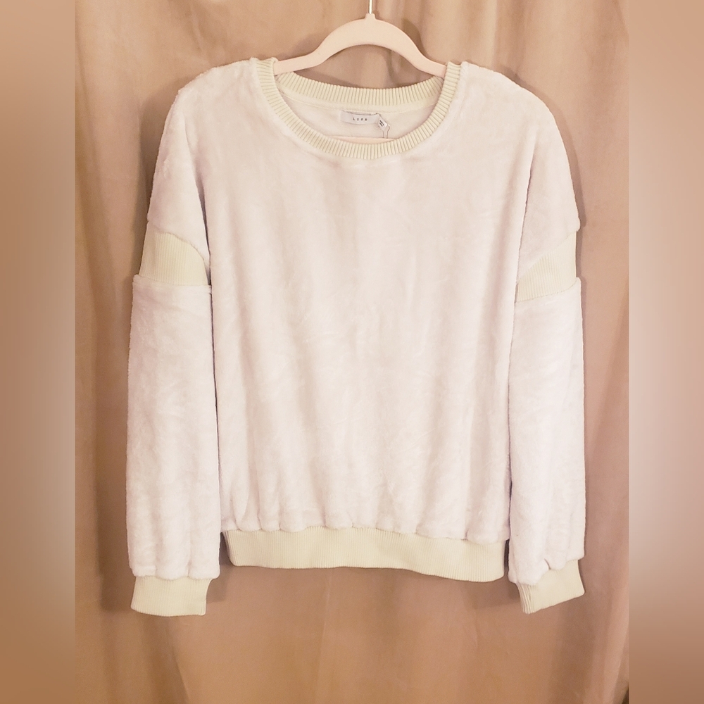 LUSH CLOTHING VELOUR PULLOVER